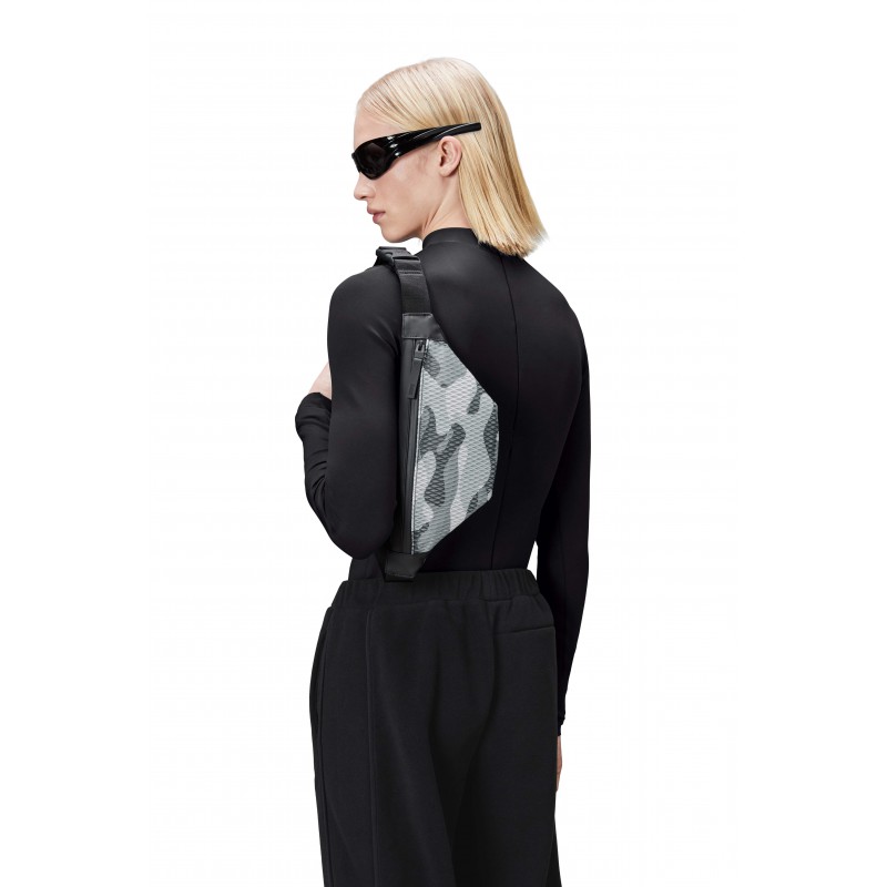 RAINS käekott Bum Bag Mesh Mini W3 1413 (2)