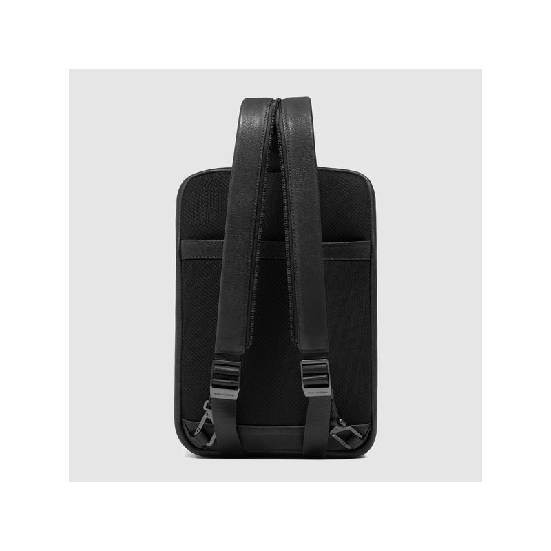 PIQUADRO seljakott Hedley CA6448W130 (1)